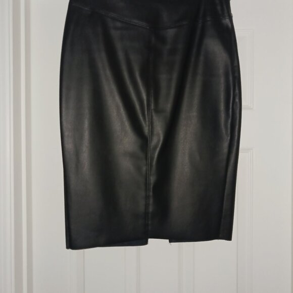 Faux leather knee length pencil skirt - Picture 1 of 3